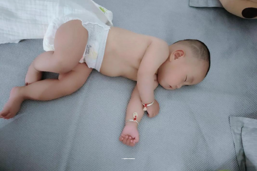 宁阳宝宝口水多怎么回事